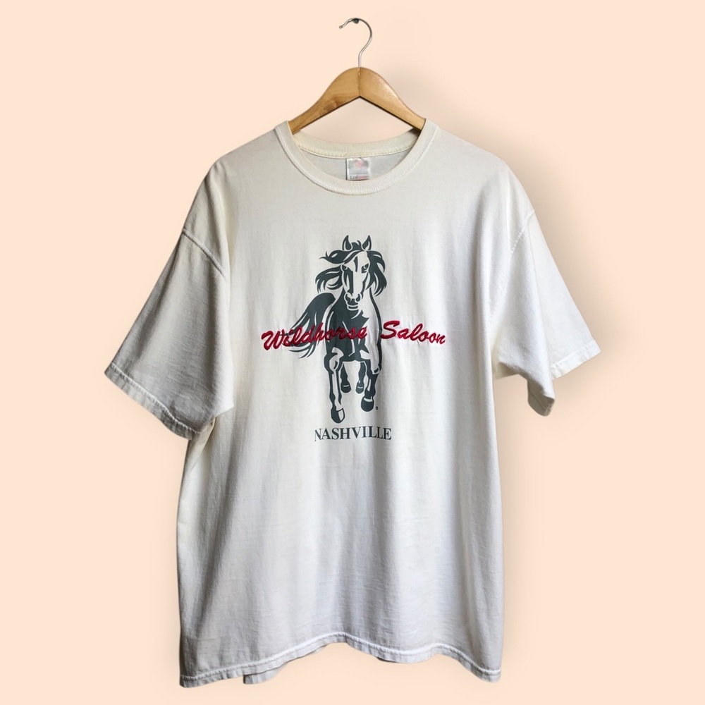 Vintage 90s Wildhorse Saloon Nashville Embroidered Graphic T-shirt MENS XL